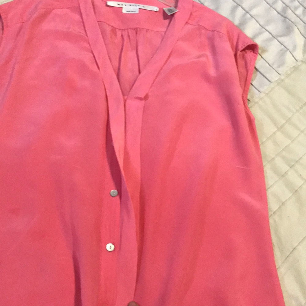 Button down blouse - Picture 2 of 2